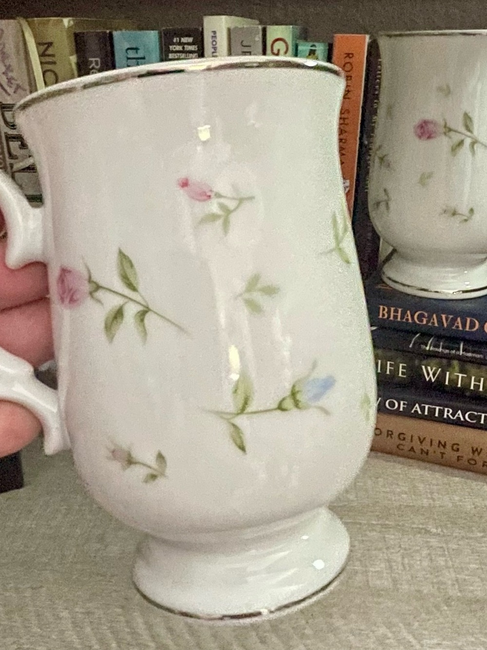 Vintage Rose pedestal mugs